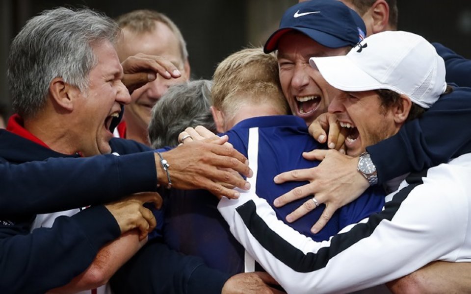 Великобритания пречупи Сърбия и стигна полуфиналите на купа Дейвис