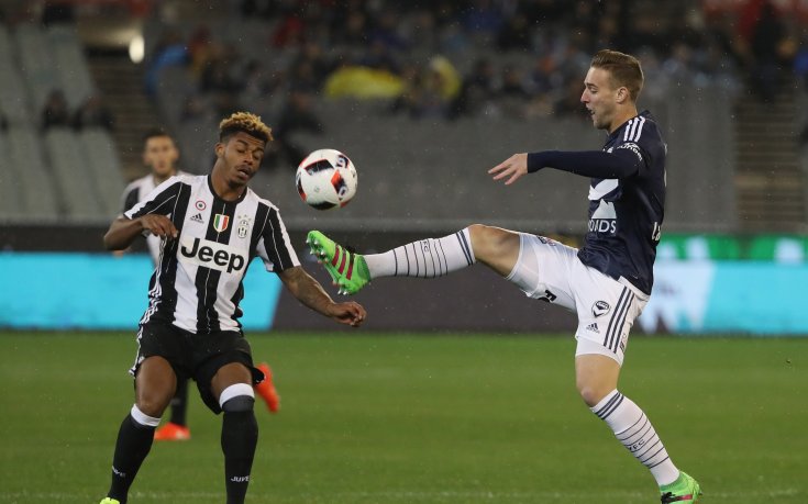 Юве загуби след дузпи от Мелбърн