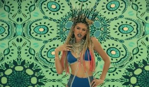 Михаела Филева и DARA разбиват лятото