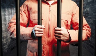 Да бъдеш осъден на 2200 години затвор (видео)