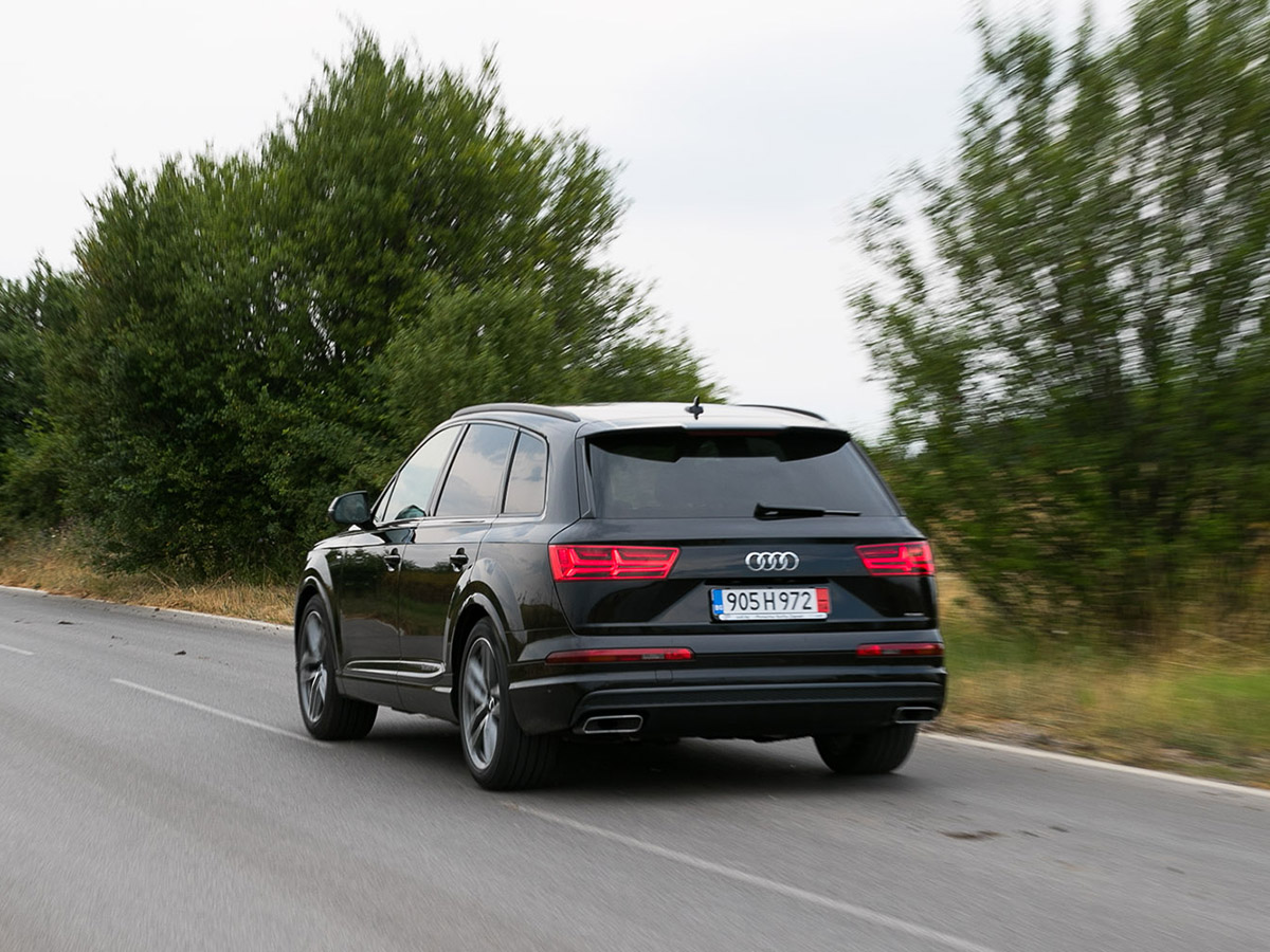 Тест драйв на Audi Q7