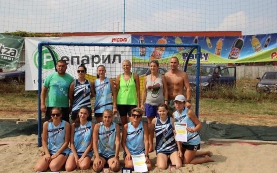 Шумен 98 спечели купата на България по плажен хандбал