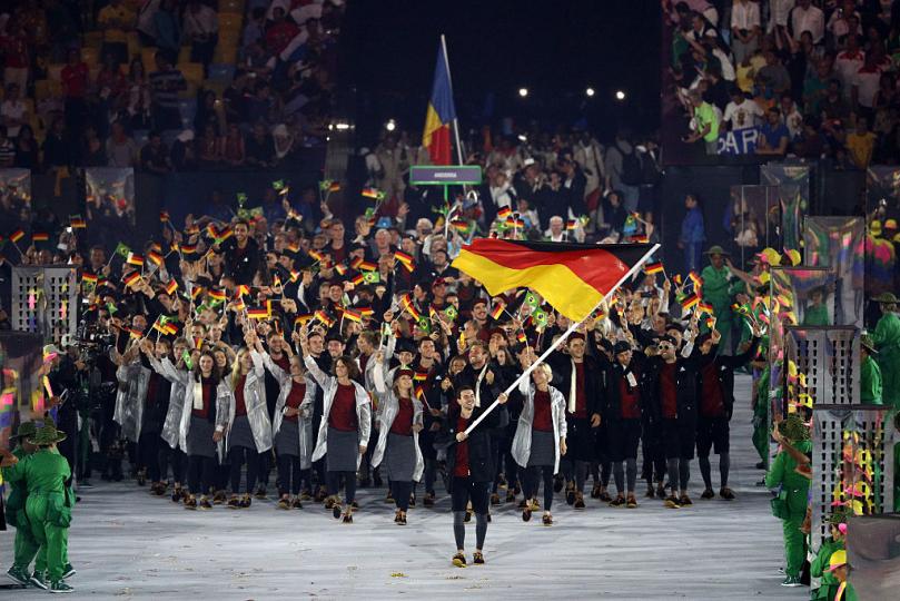 Спортистите от Германия се представиха на откриването на Олимпиадата ето така