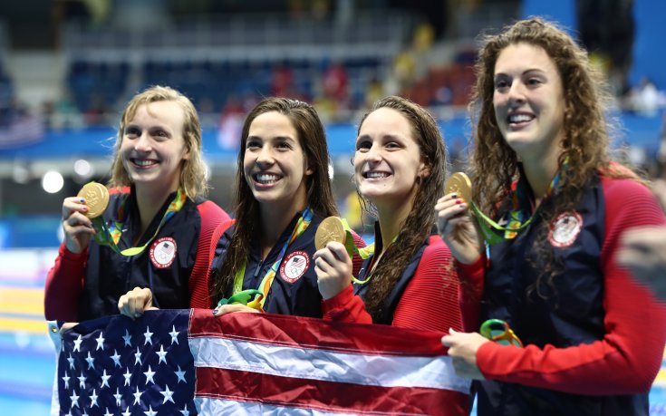 Изумителната Ледецки изведе САЩ до злато в щафетата