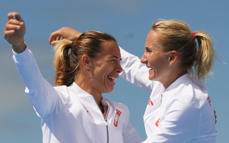 Полша грабна титлата на двойка скул при жените