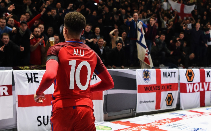 Деле Али заряза фамилията си: Не я чувствам своя