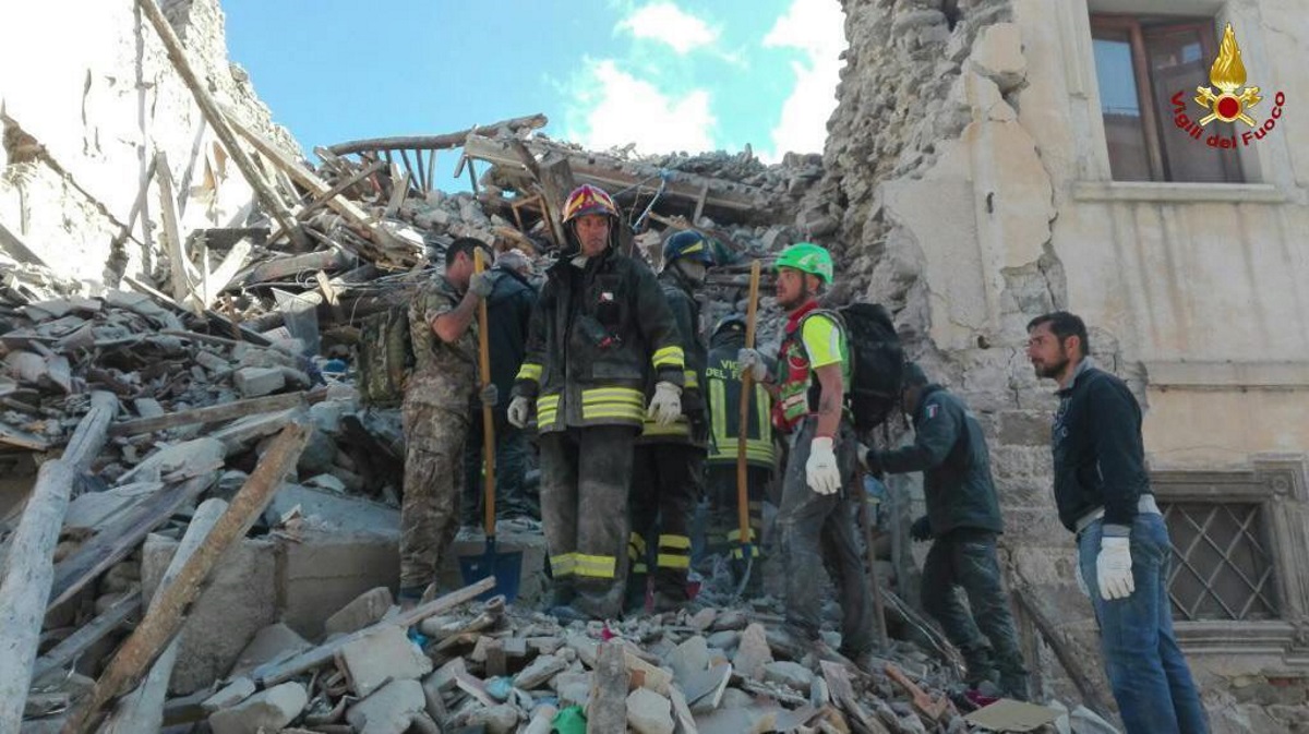 Последиците от земетресението в Италия.