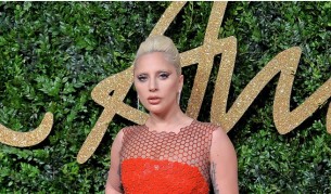 Лейди Гага ще дари средства за пострадалите в Италия