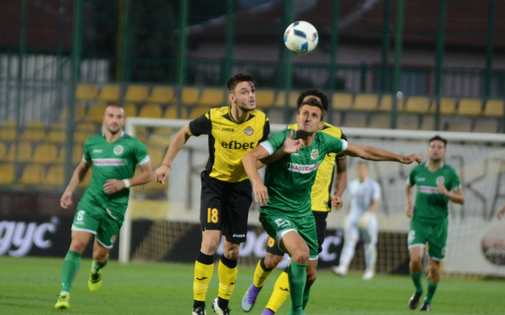 Ботев удържа Нефтохимик за ценен успех след ерата 