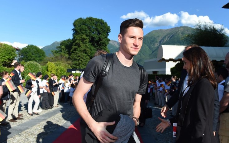 ПСЖ брои 75 милиона за Дракслер до часове?