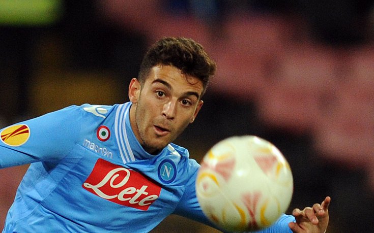 Фамилия Инсиние превзема Наполи