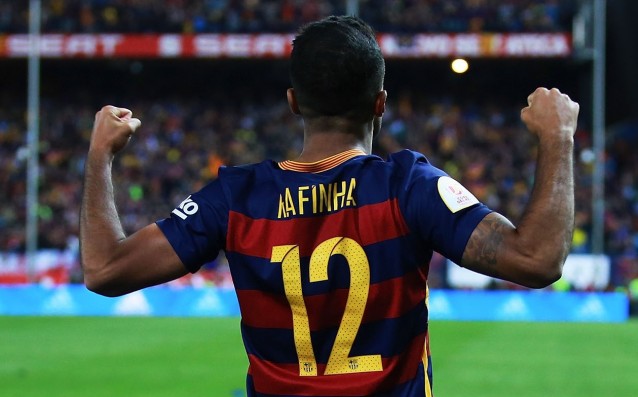 Барселона на практика се раздели с играча си Рафиня Алкантара