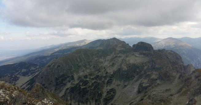 България Спасиха турист в Рила Транспортират го до планинска школа