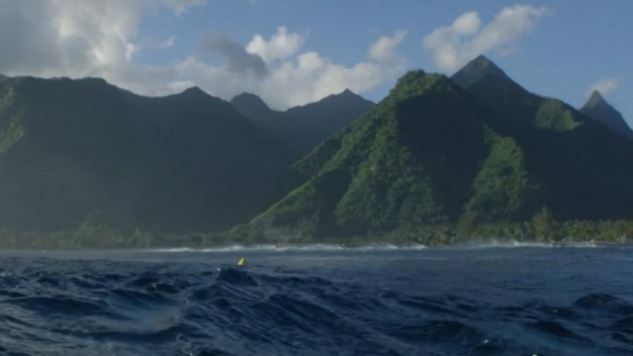 Най-горещите вълни в Таити