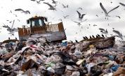  <p>Прокуратурата се заема с отпадъците край Червен бряг</p> 