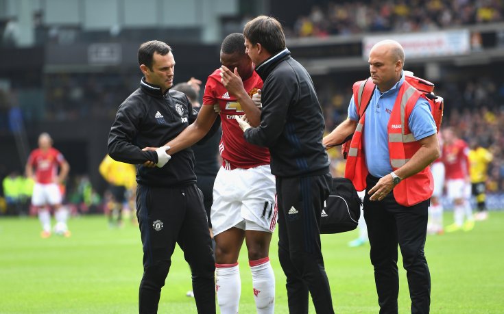 Лекари в Англия: Във Висшата лига рискуват мозъците на играчите