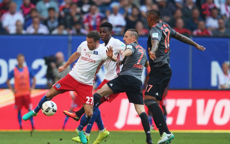 Късен гол остави Байерн перфектен в Бундеслигата