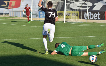 Успехът на Пирин в Пловдив в СНИМКИ