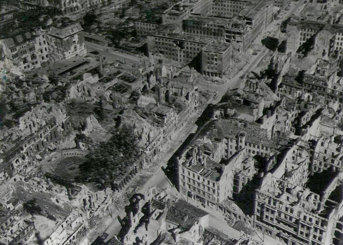 Берлин, 1945 г.