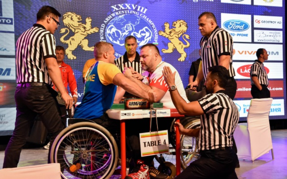 България взе 14 медала от Световното по канадска борба за хора с увреждания
