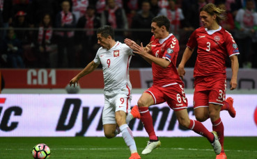 Полша победи Дания в луд мач