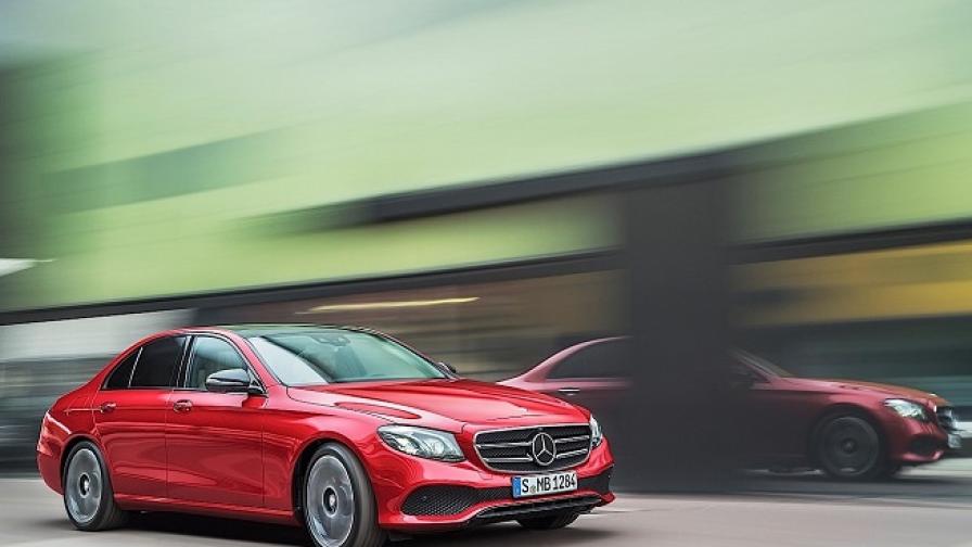 Mercedes става №1, измества BMW