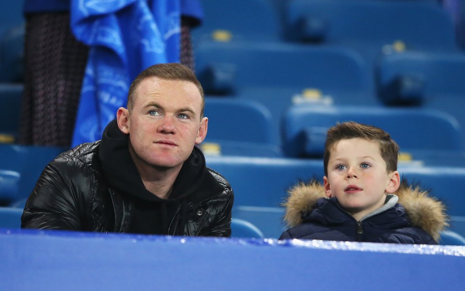 Кaй Рууни пoдпиca първия cи дoгoвoр c Мaнчecтър Юнaйтeд, похвали