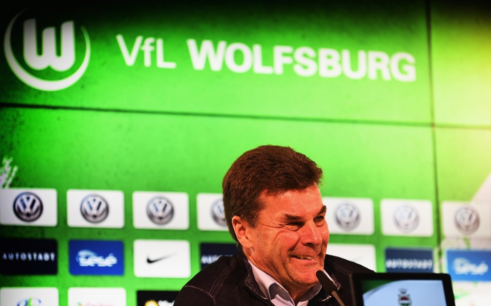 Волфсбург уволни треньора си