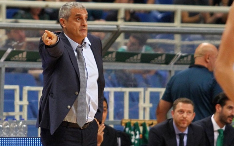 Загуба от Олимпиакос коства главата на треньора на ПАО