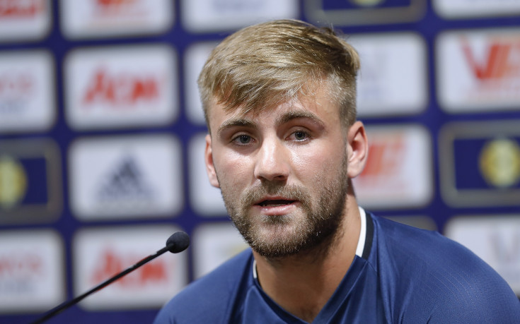 Люк Шоу се проваля и извън терена, блъсна колата на съотборник