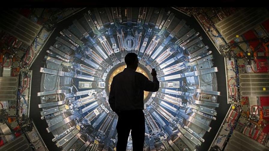 "Призрачни частици": Учените най-накрая откриха неутрино в колайдера на частици