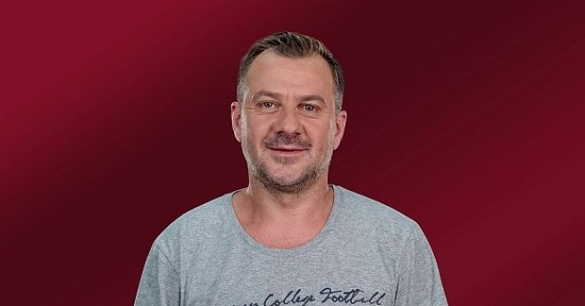 Актьорът Станимир Гъмов ще приготви национална кухня в кулинарното риалити