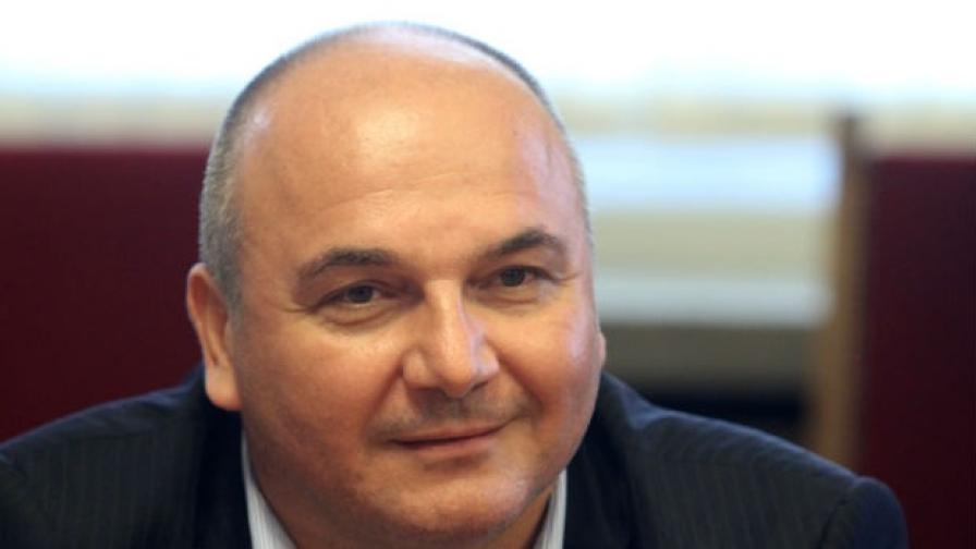Любомир Дацов: България може да си позволи още 8 г. на бюджетен дефицит