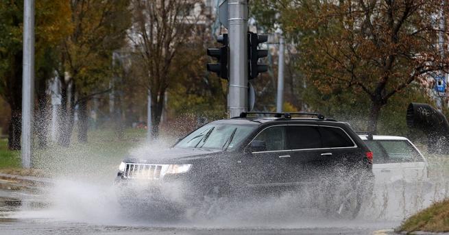 В Бургаско повече от 20 часа валя проливен дъжд а