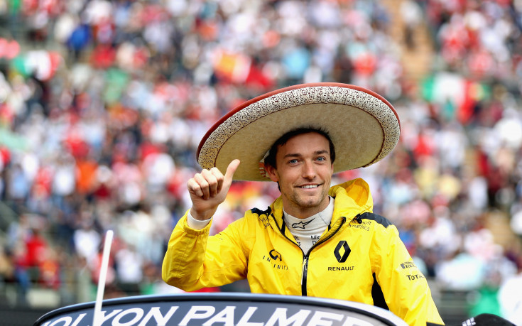 Джолиън Палмър остава в Рено и през следващия сезон