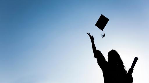 Как гласуват студентите с електронна студентска книжка?