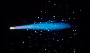 Защо Халеевата комета всява страх у хората хиляди години