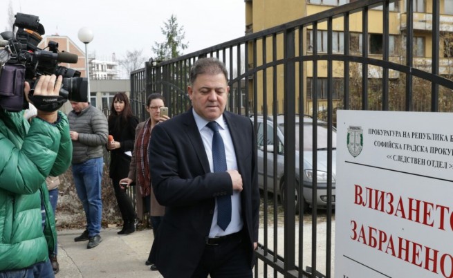 Второ обвинение за военния министър в оставка Николай Ненчев