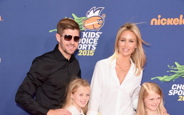 Ливърпул предлага пост на Джерард