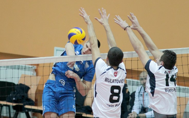 Левски не срещна трудности срещу Йединство в Горна Малина