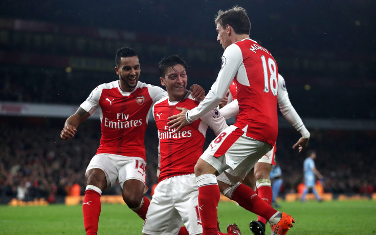 Арсенал с 14-и мач без загуба, наказа и Стоук