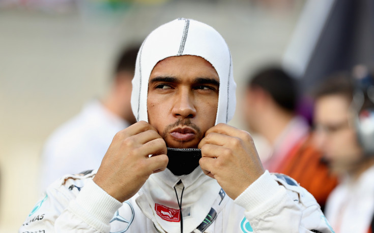 Без санкции за Хамилтън в Мерцедес, шефът се разкая