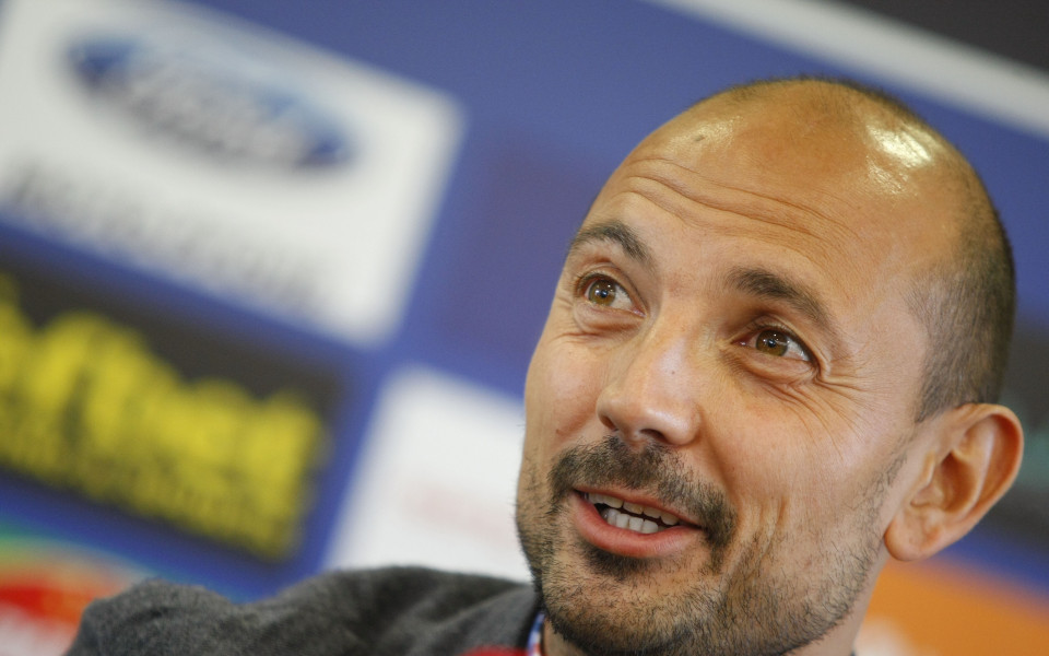 Бившата звезда на Левски, Станислав Ангелов, смята, че "сините" не