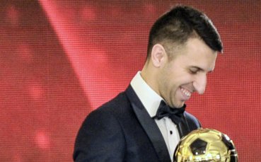 Дяков даде вота си за Буфон, Хубчев подкрепи Меси