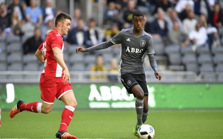 Реал привлече тъмнокожия Ибрахимович