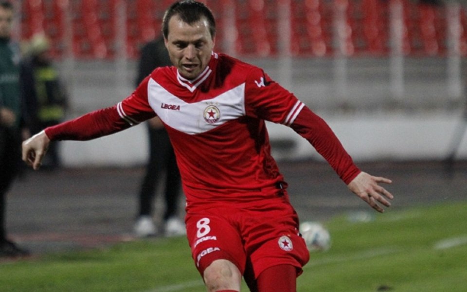 Бившият капитан на ЦСКА ще играе във Втора лига