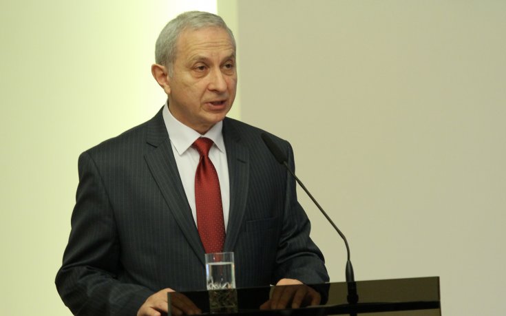 Виден юрист за акциите на Левски: Направиха пунта мара и побъркаха държавата