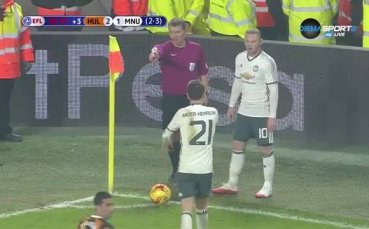 Рууни си сложи корона по повод гол №250