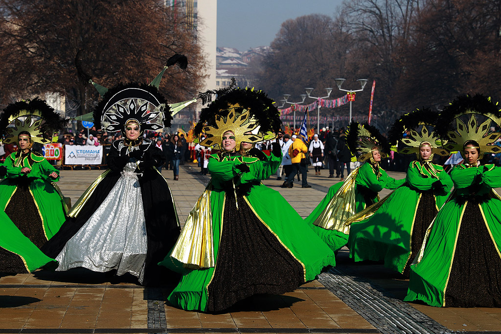 Фестивала Сурва в Перник