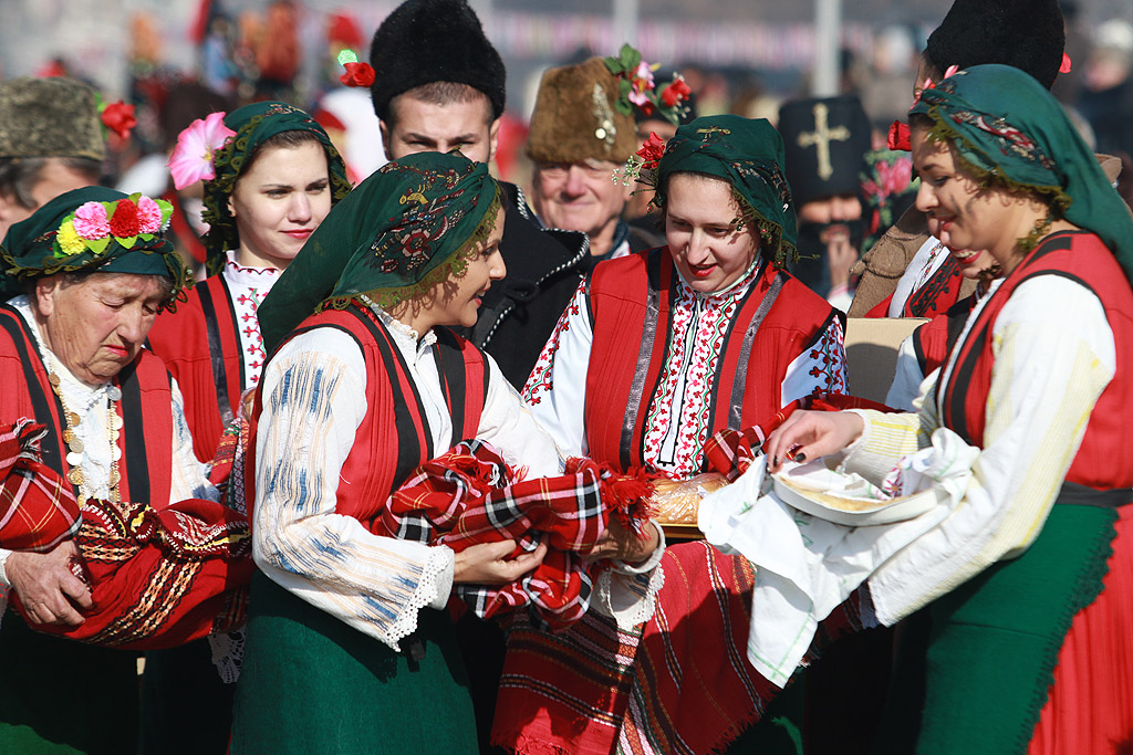 Фестивала Сурва в Перник